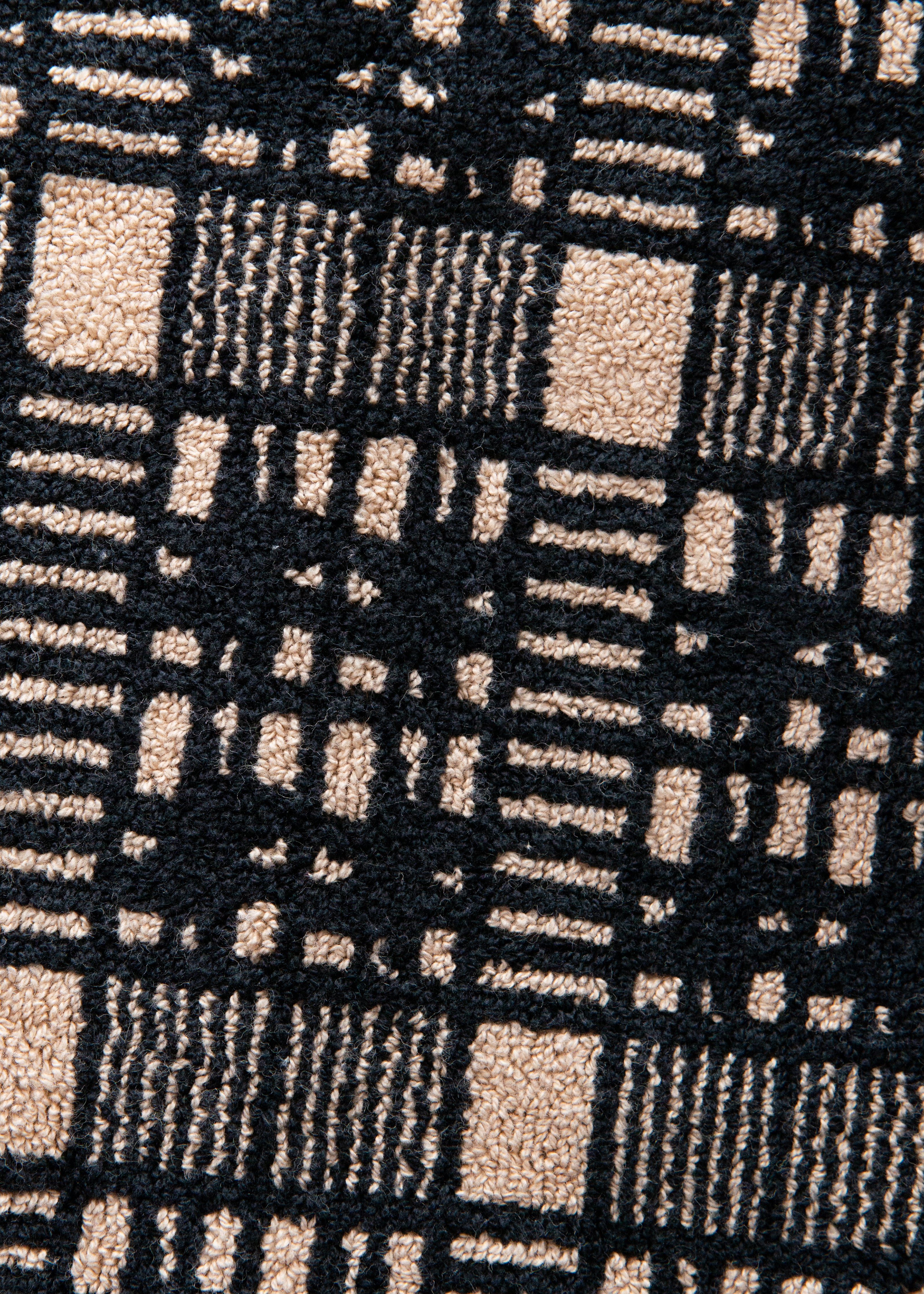 Alma Hand Towel - Image 4
