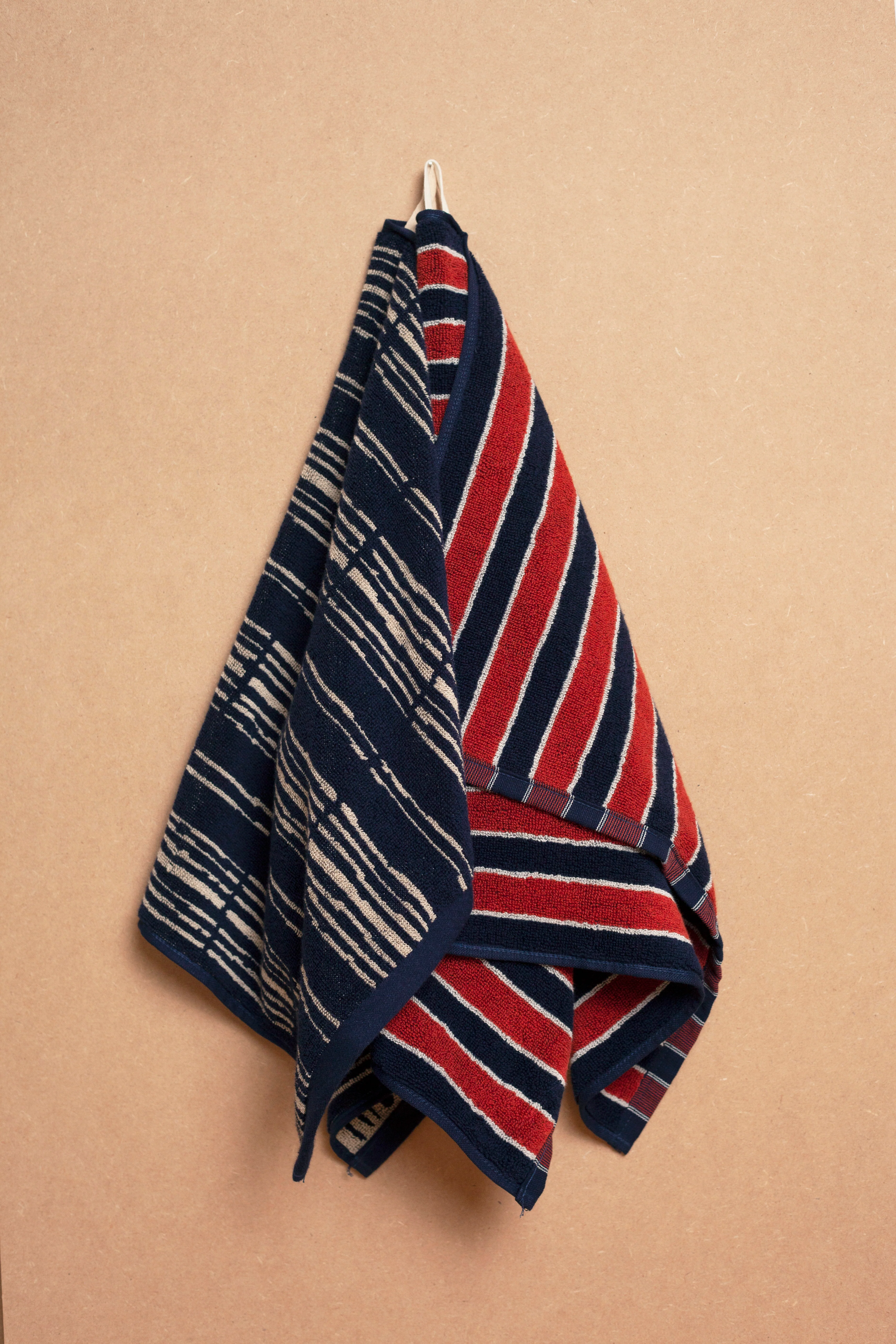 Ester Hand Towel - Image 6
