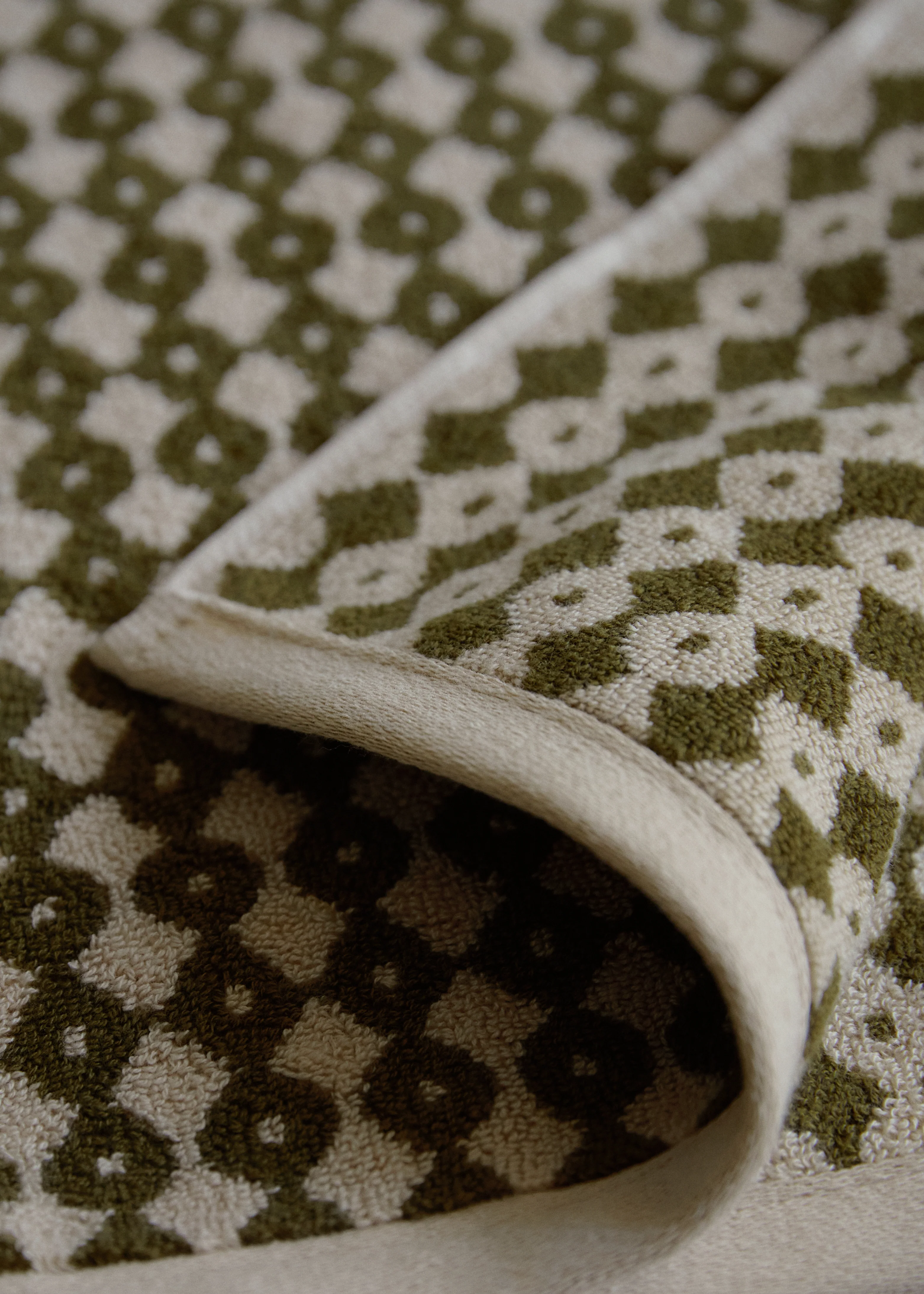 Hanna Bath Mat - Image 3